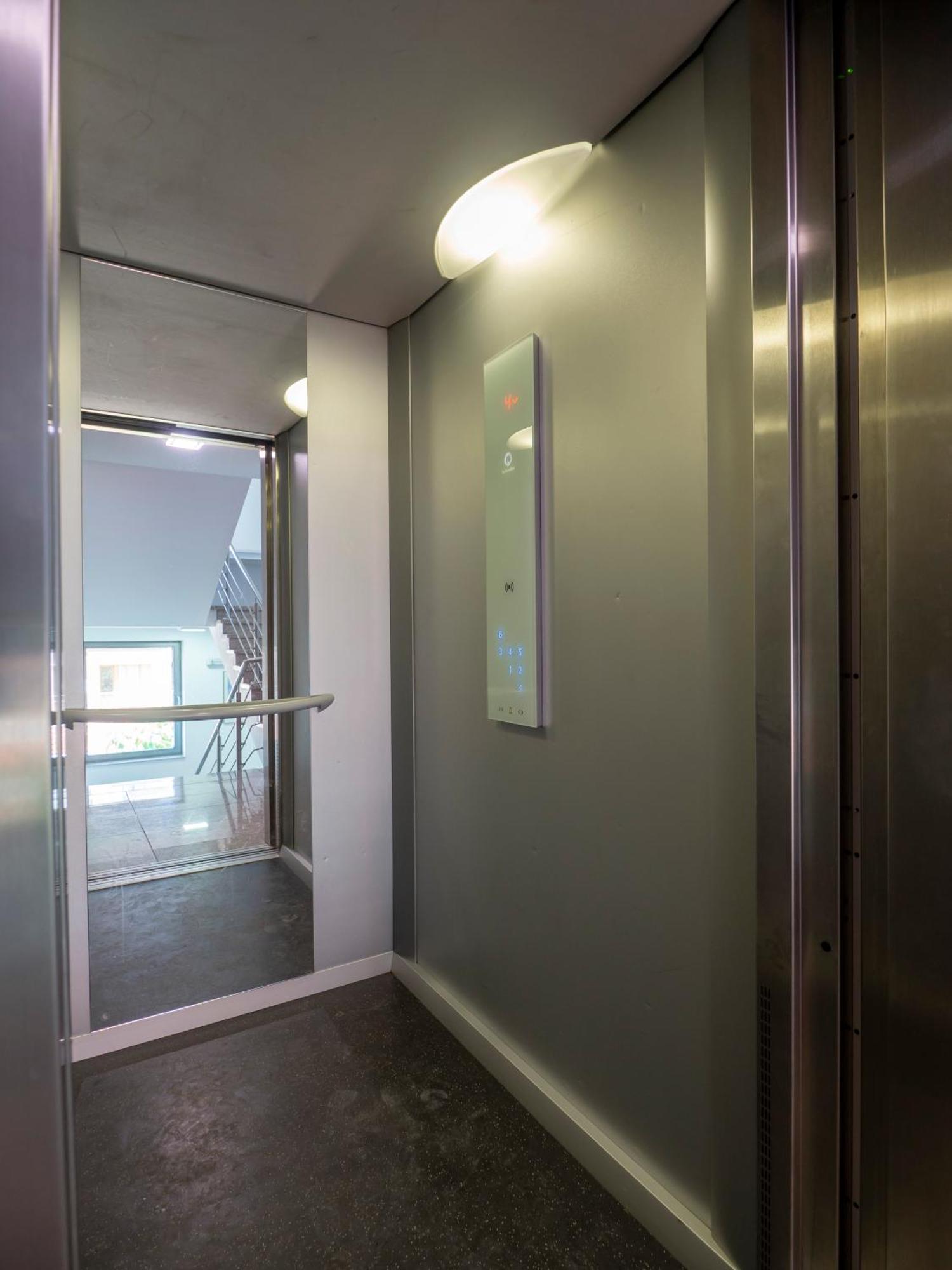 Vertigo2 Huge Apartment 2 Bedrooms Balcony Parking София Экстерьер фото
